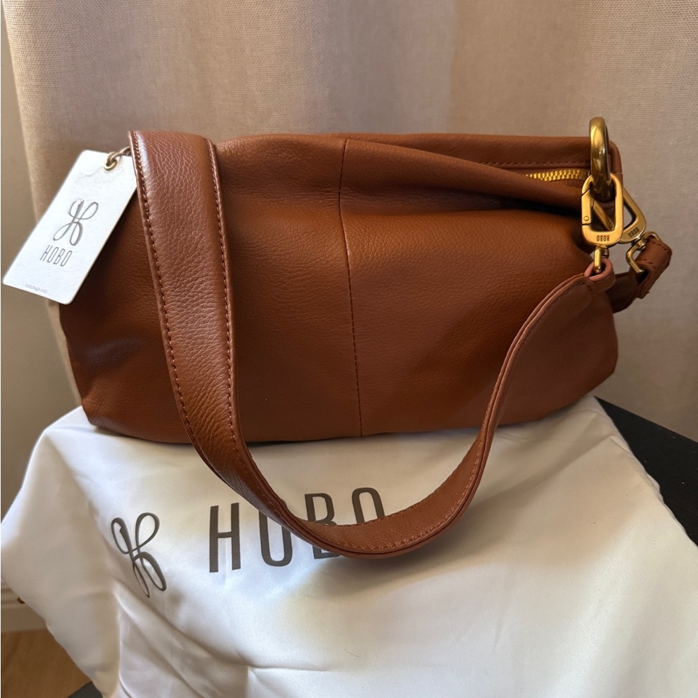 HOBO Advance Shoulder Bag Warm Honey - Picture 9 of 9